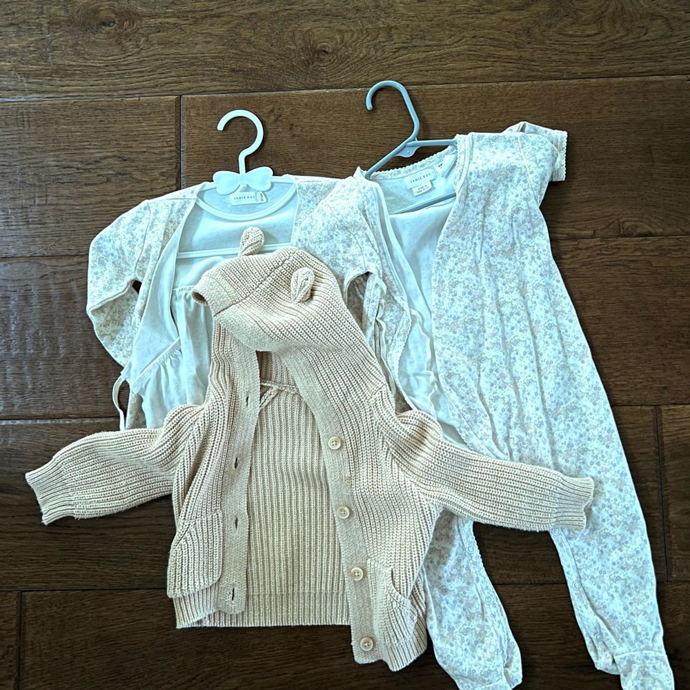 Jamie Kay bundles. Jamie kay jacket 3-6M. Pajamas 6-12 M. Top 6-12 M